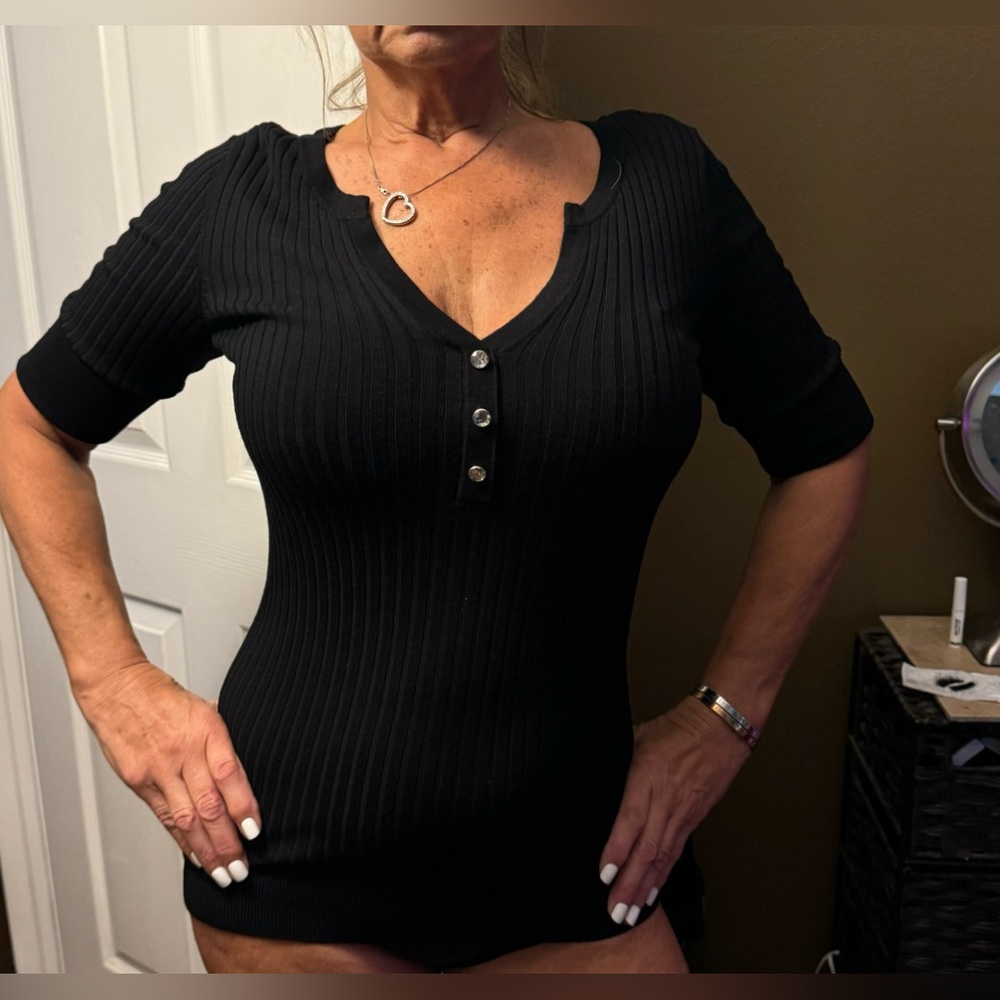 Black 3/4 sleeve ribbed sweater by INC